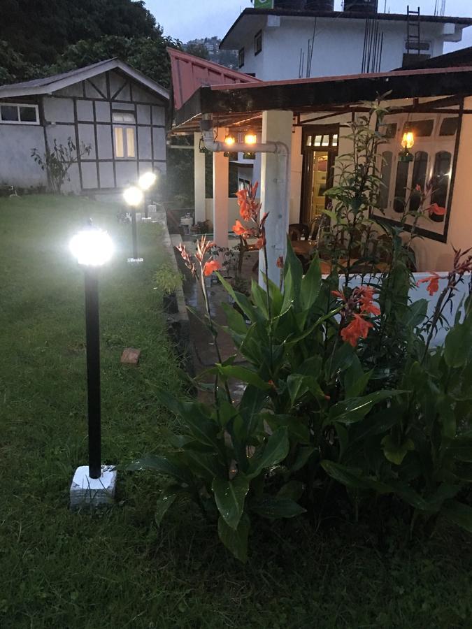 Green Leaf Resort Pelling Luaran gambar